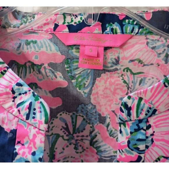 Lilly Pulitzer Shirt Top Small Split Neck Popover Pink Print Smocked Cuff Linen - Picture 3 of 8